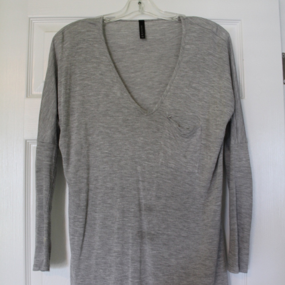Full Tilt grey flowy long sleeve